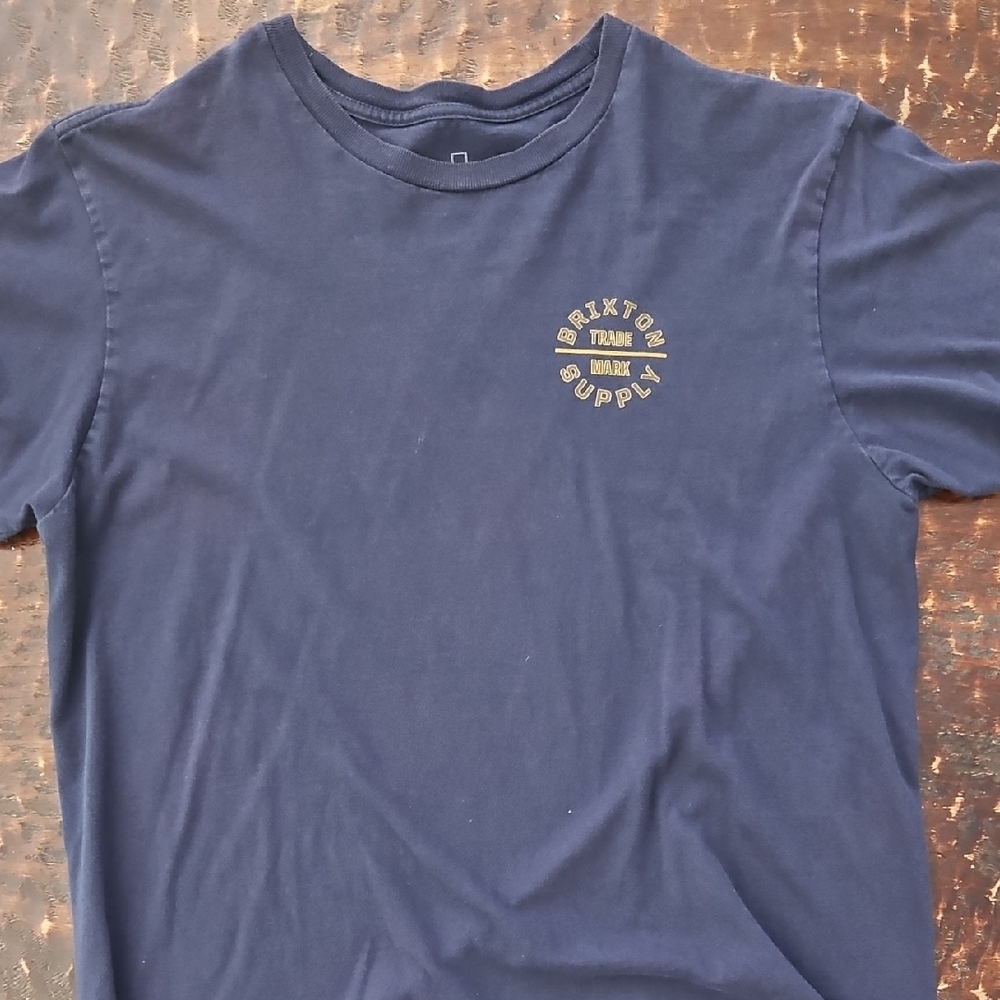 Brixton Navy and Yellow Graphic Tee Men's Large